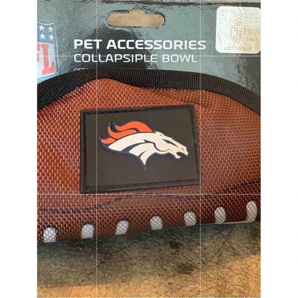 NFL collapsible bowl for your pet in black and brown, L29.‎
